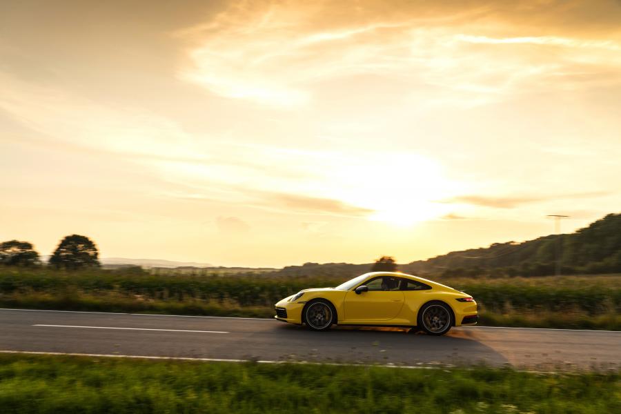  Porsche 911 Carrera (992) 2019 года  (WW) (фото 95 из 148)